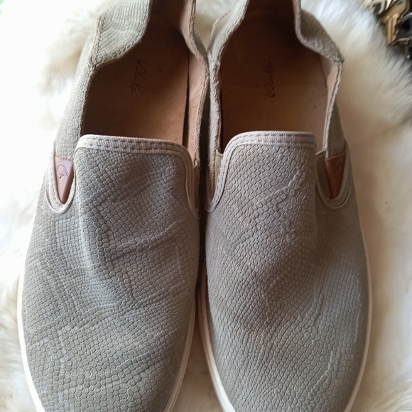 Olukai - Picture 8 of 10